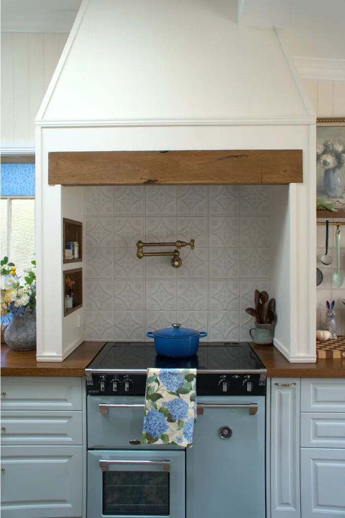 Brooke Styles blue kitchen.