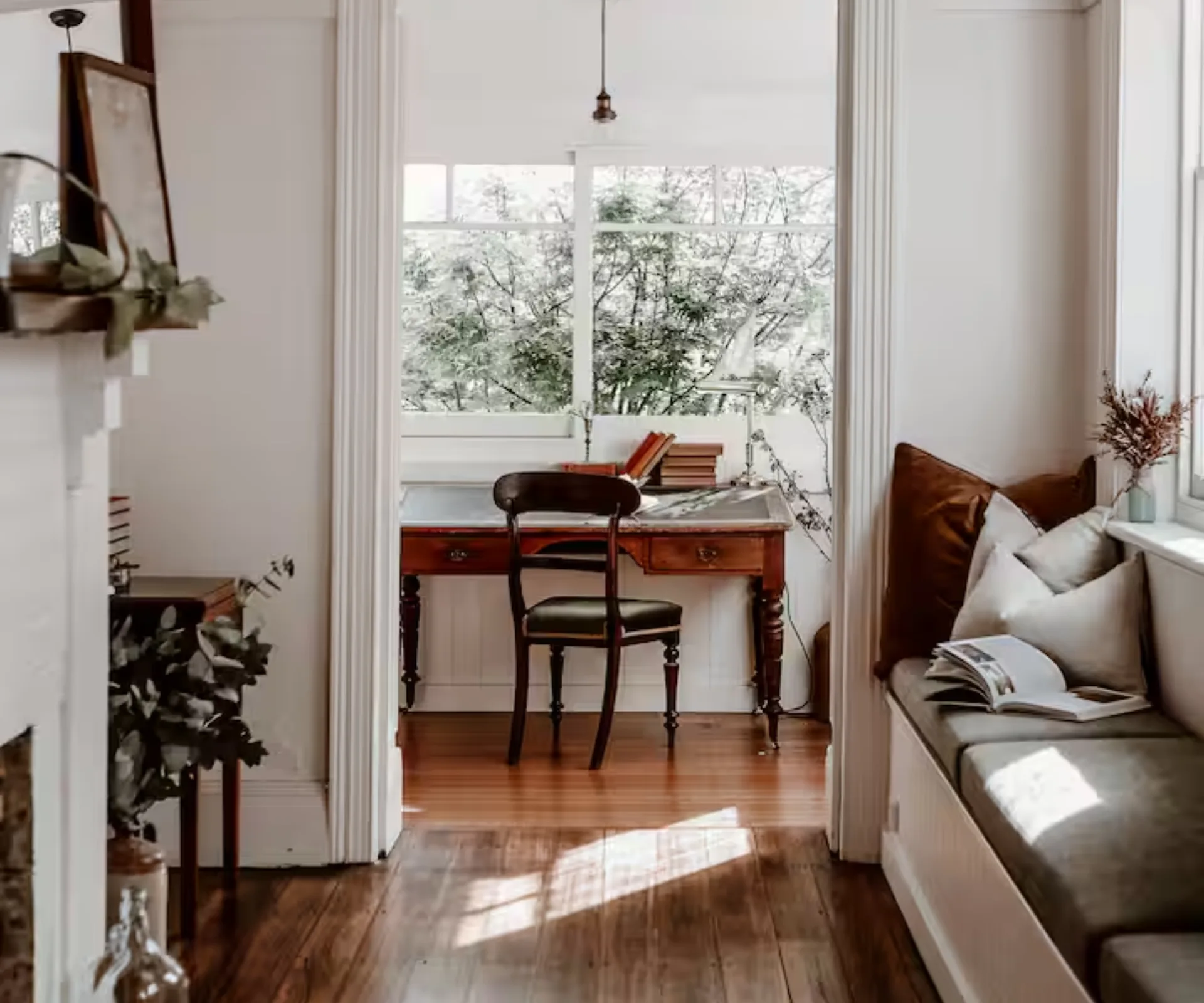 Gatekeepers Lodge Hobart Airbnb + The Barn + Best Airbnb Hobart 2026 + Best Places to Stay in Hobart + Best Airbnb Tasmania Hobart