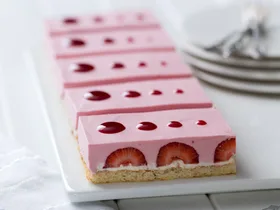 Berry marshmallow slice for Thermomix