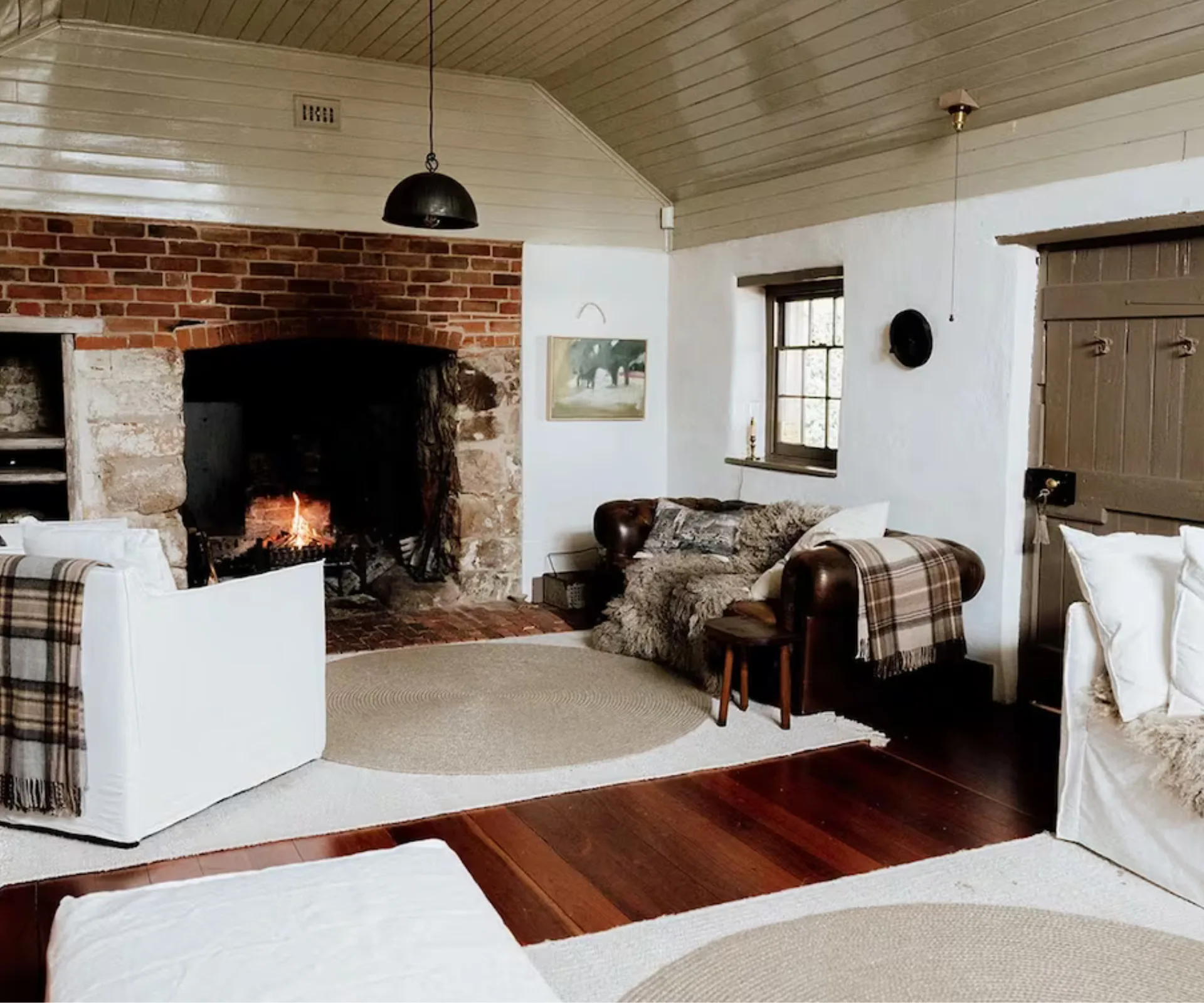 Country Farmhouse - Mutton Falls Tarana Best farm stays nsw airbnb
