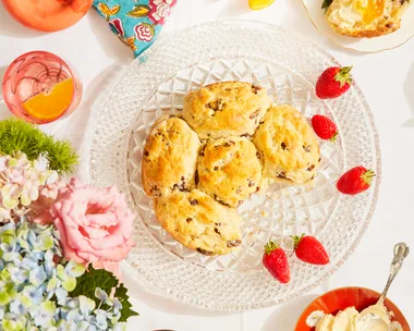 Date and orange scones