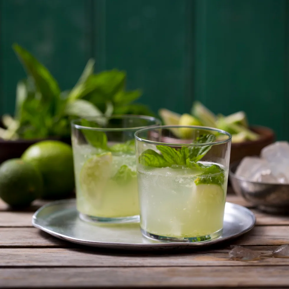 Lychee mojito