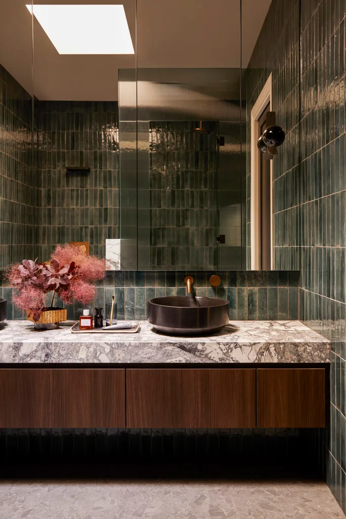 Balzan Coldstream ensuite