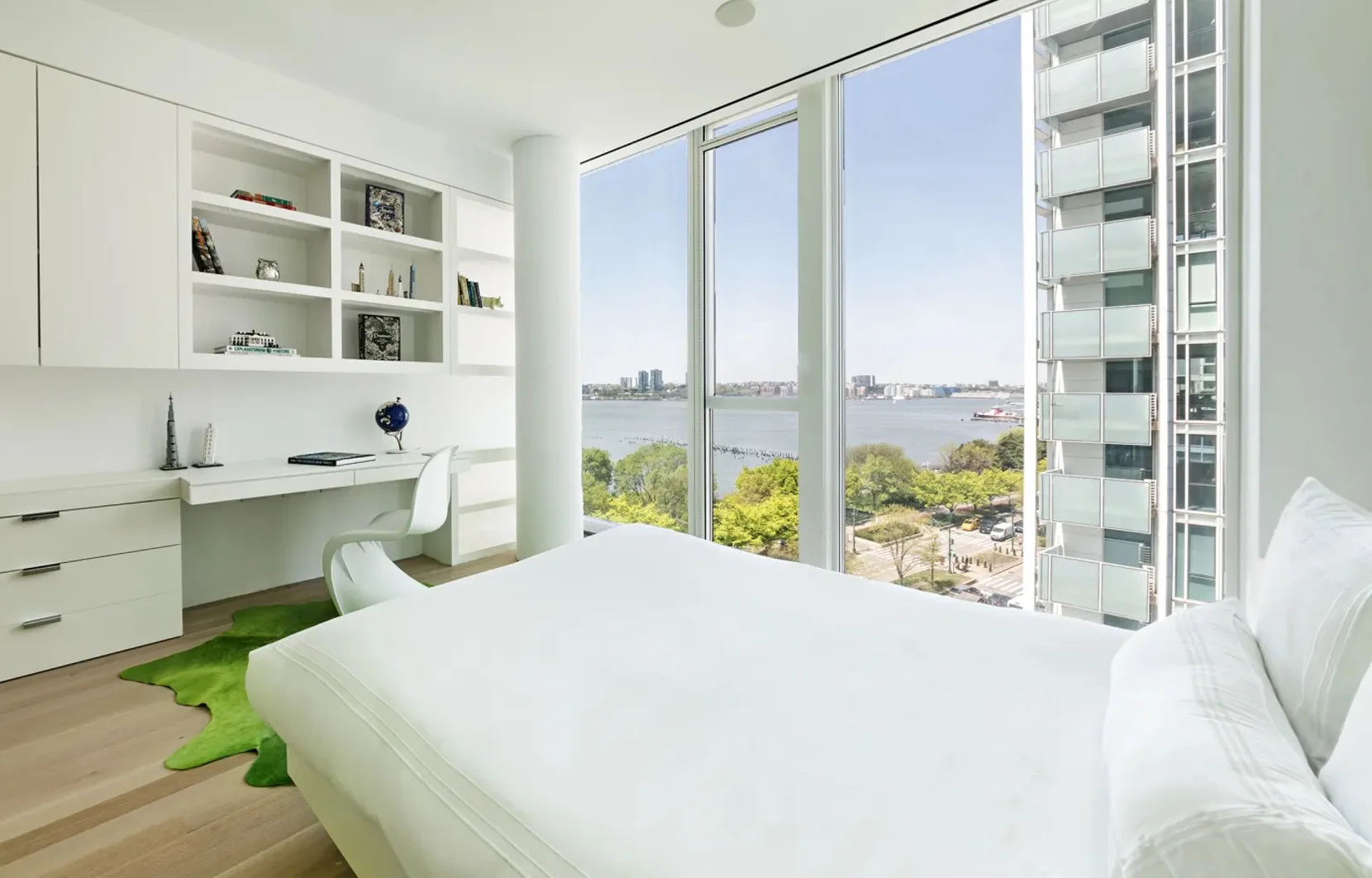 Hugh Jackman Deborra-Lee Furness New York Penthouse bedroom