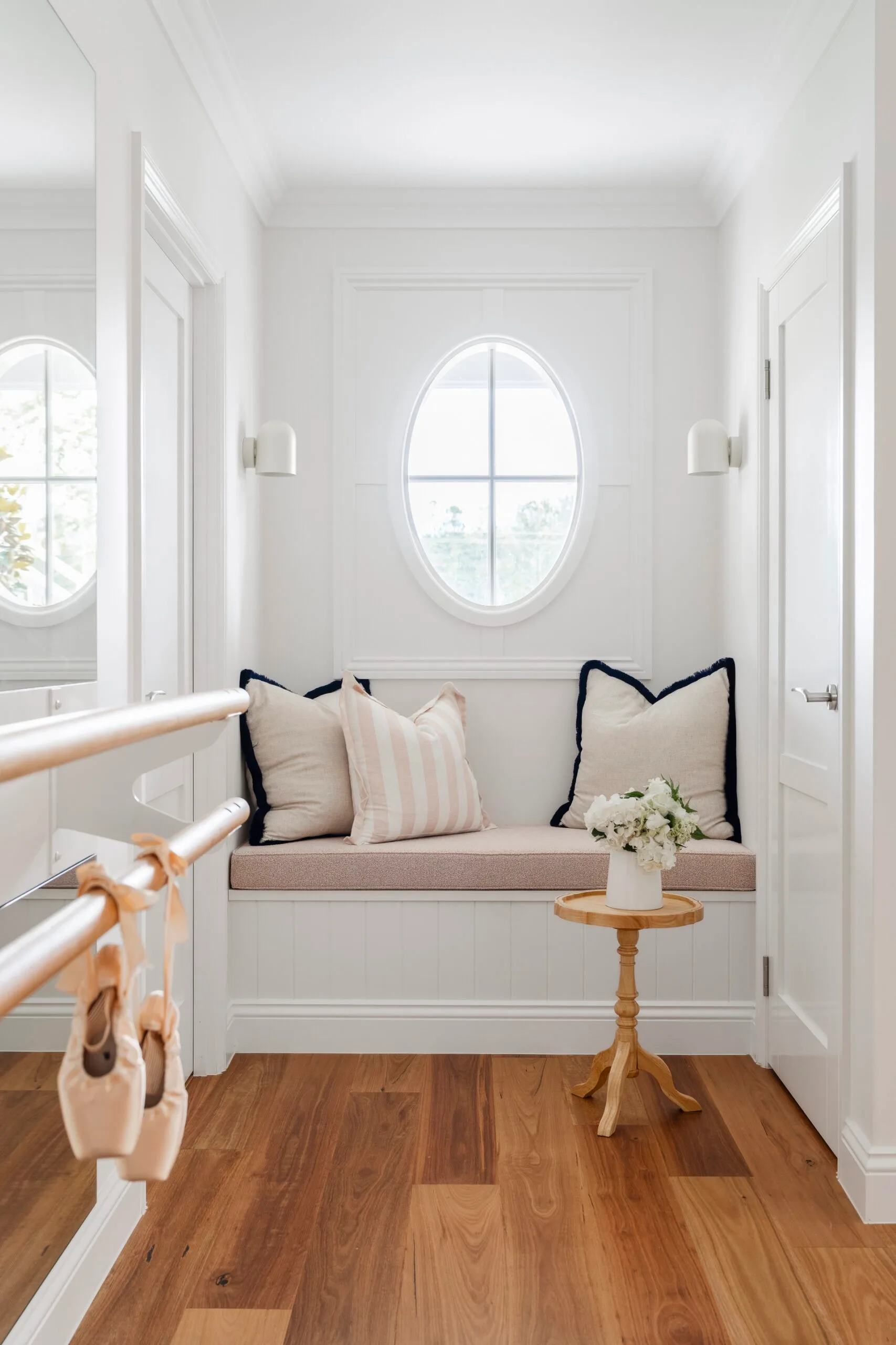 Clear Mountain home oval window with window seat