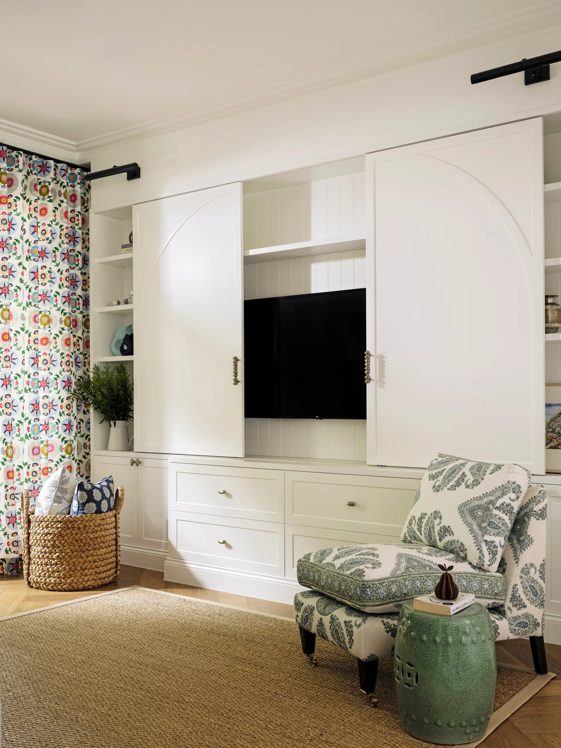 Beautiful Builds Ocean Street Woollarah Interior design by Stephanie Chu Interiors living