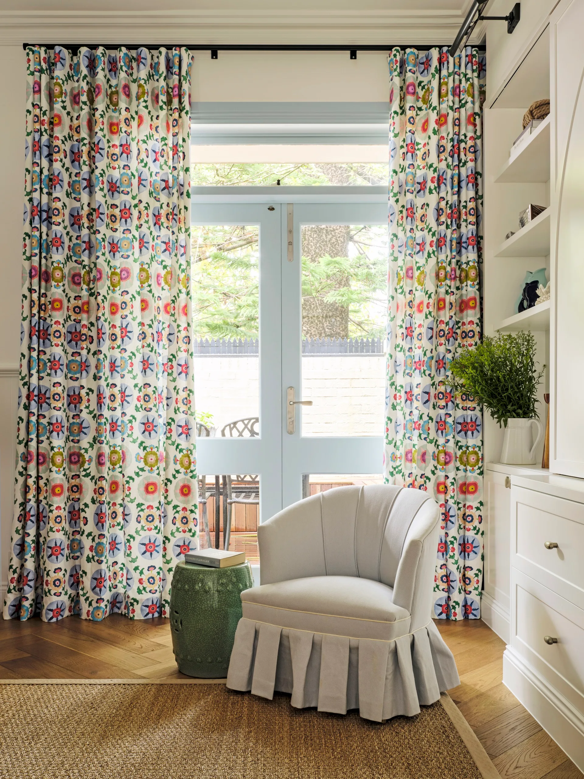 Beautiful Builds Ocean Street Woollarah Interior design by Stephanie Chu Interiors living room curtains