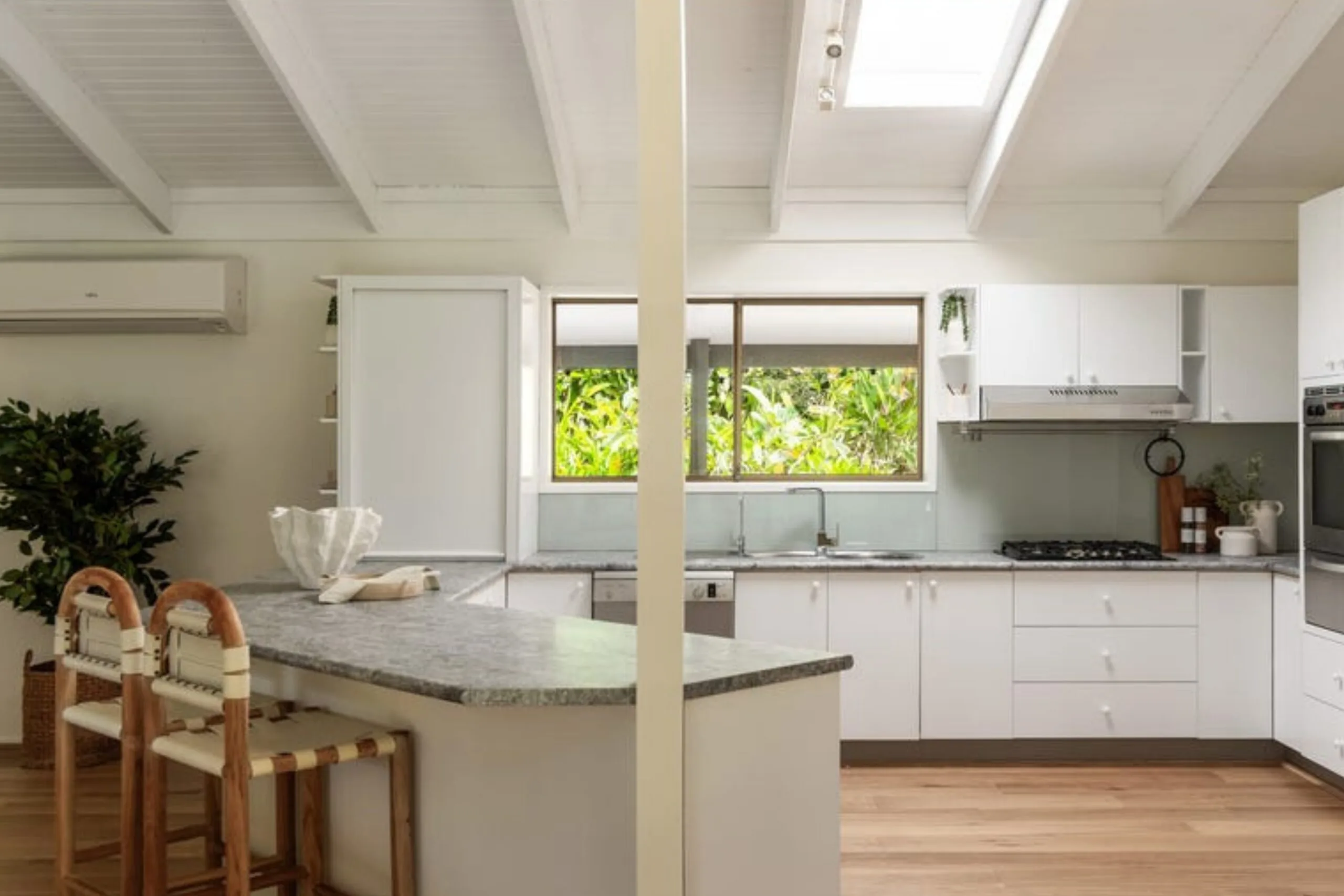 Sam Frost Noosa Property kitchen