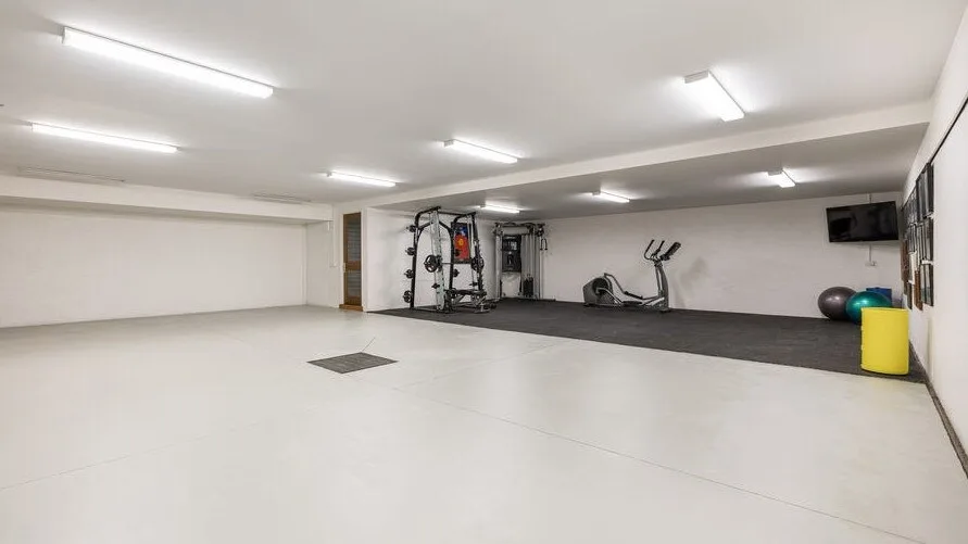 Cathy Freeman lists Brighton home gym