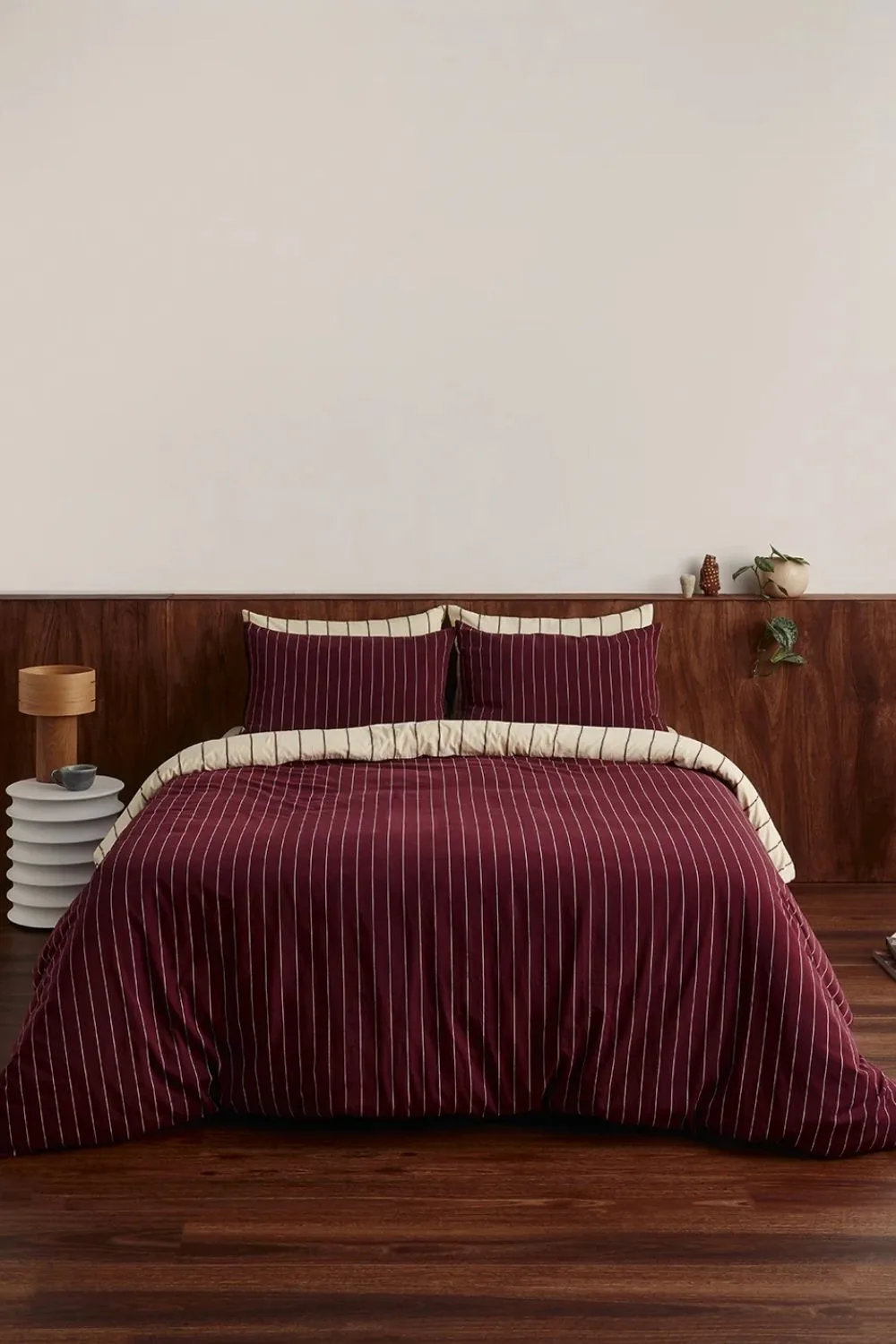 Hommey discount code guide: quilt cover, fitted sheet and 2xpillow covers in Chamomile/Wine can be bundled to save 20%