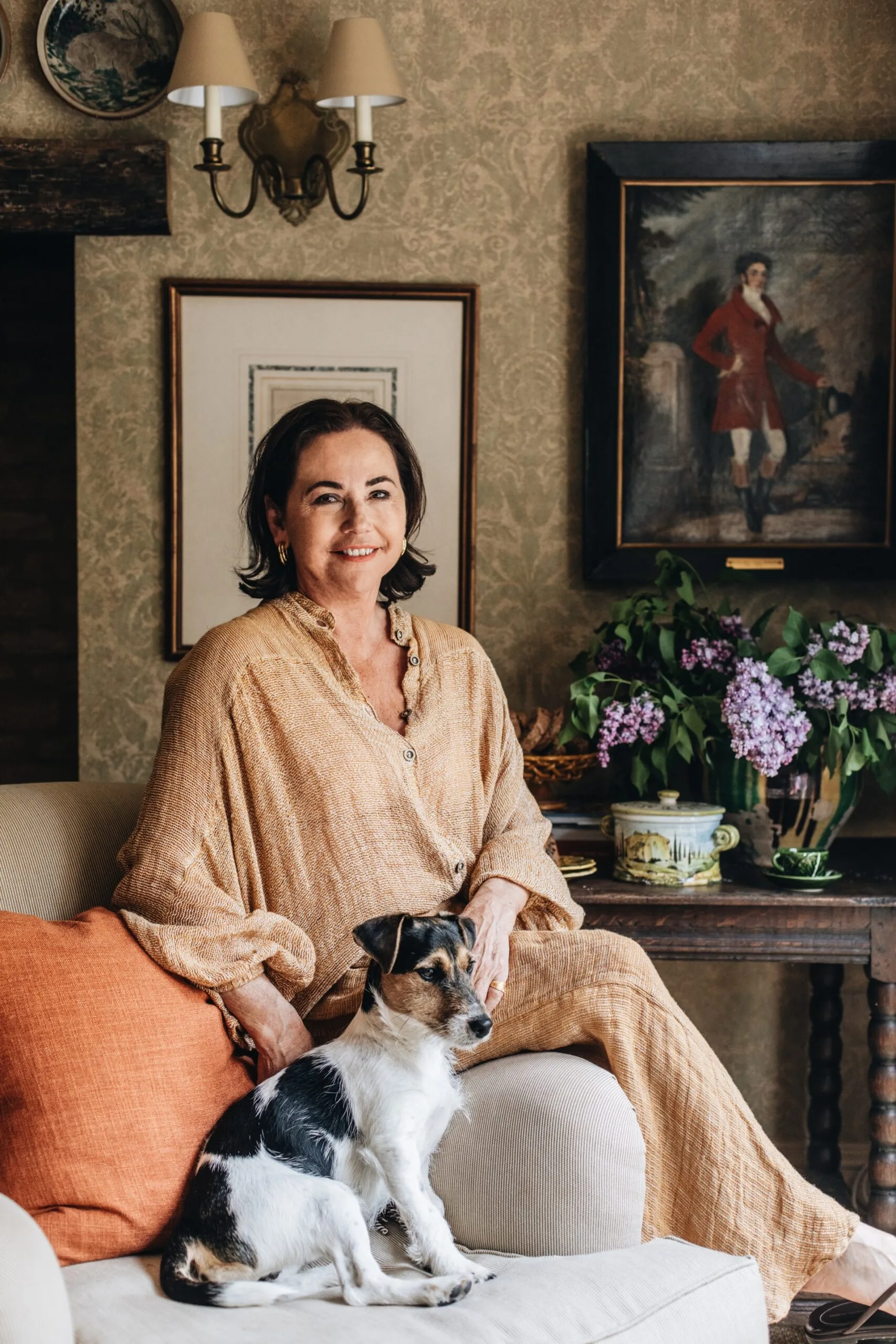 Lisa Burdus home colour and decorating handbook