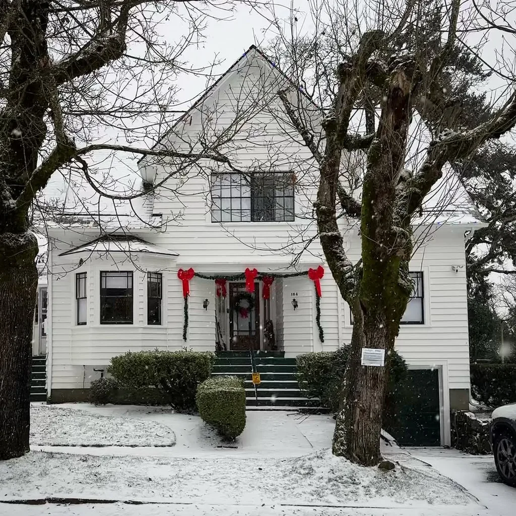 Twilight House Airbnb snow