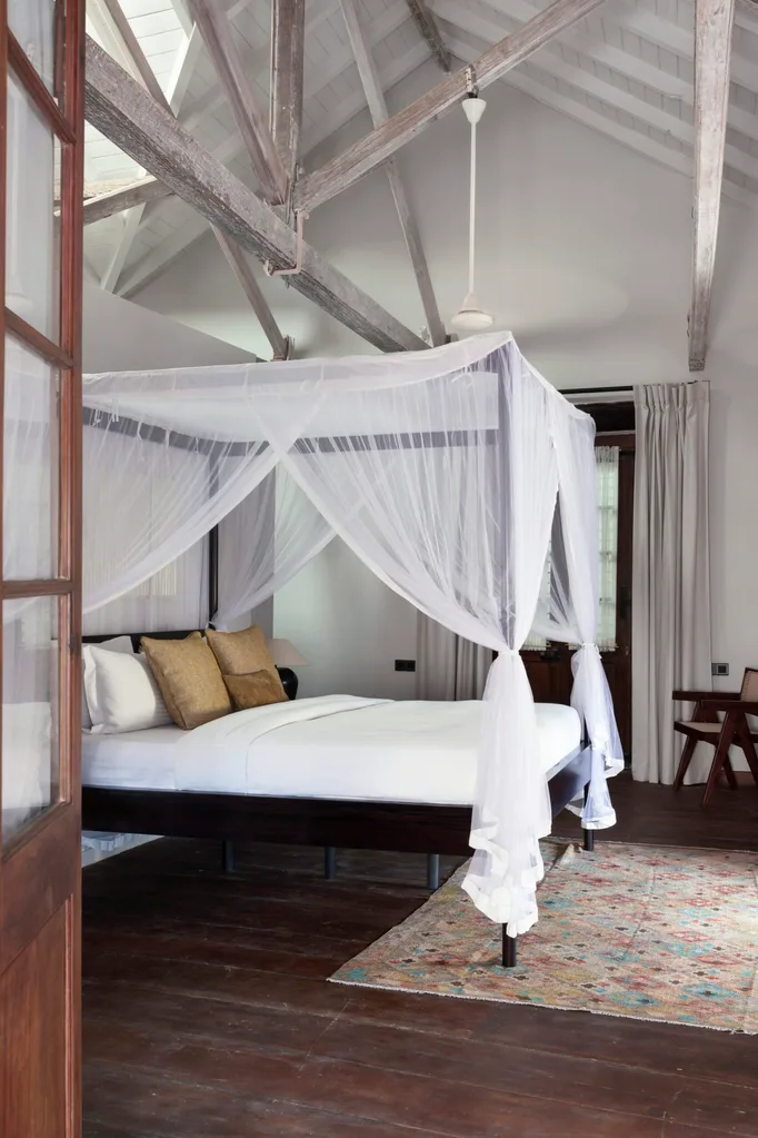 Fort Printers Shri Lanka travel