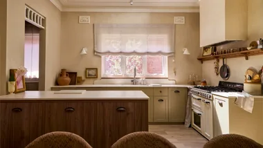 Best Ovens for Australian Kitchens 2026 + Best Freestanding Ovens + Best Build-in Ovens