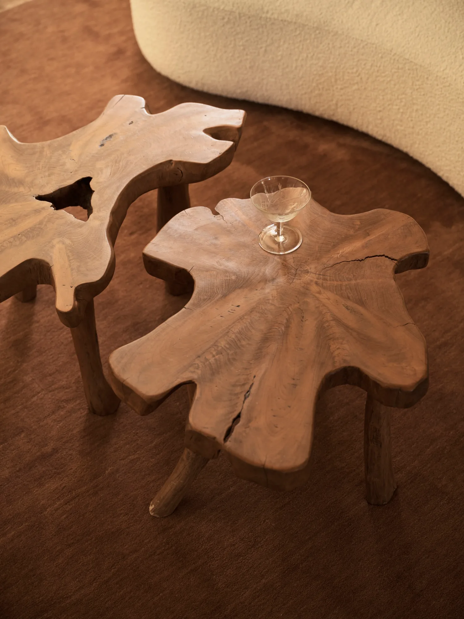 Diandra Politano's studio with wooden tables