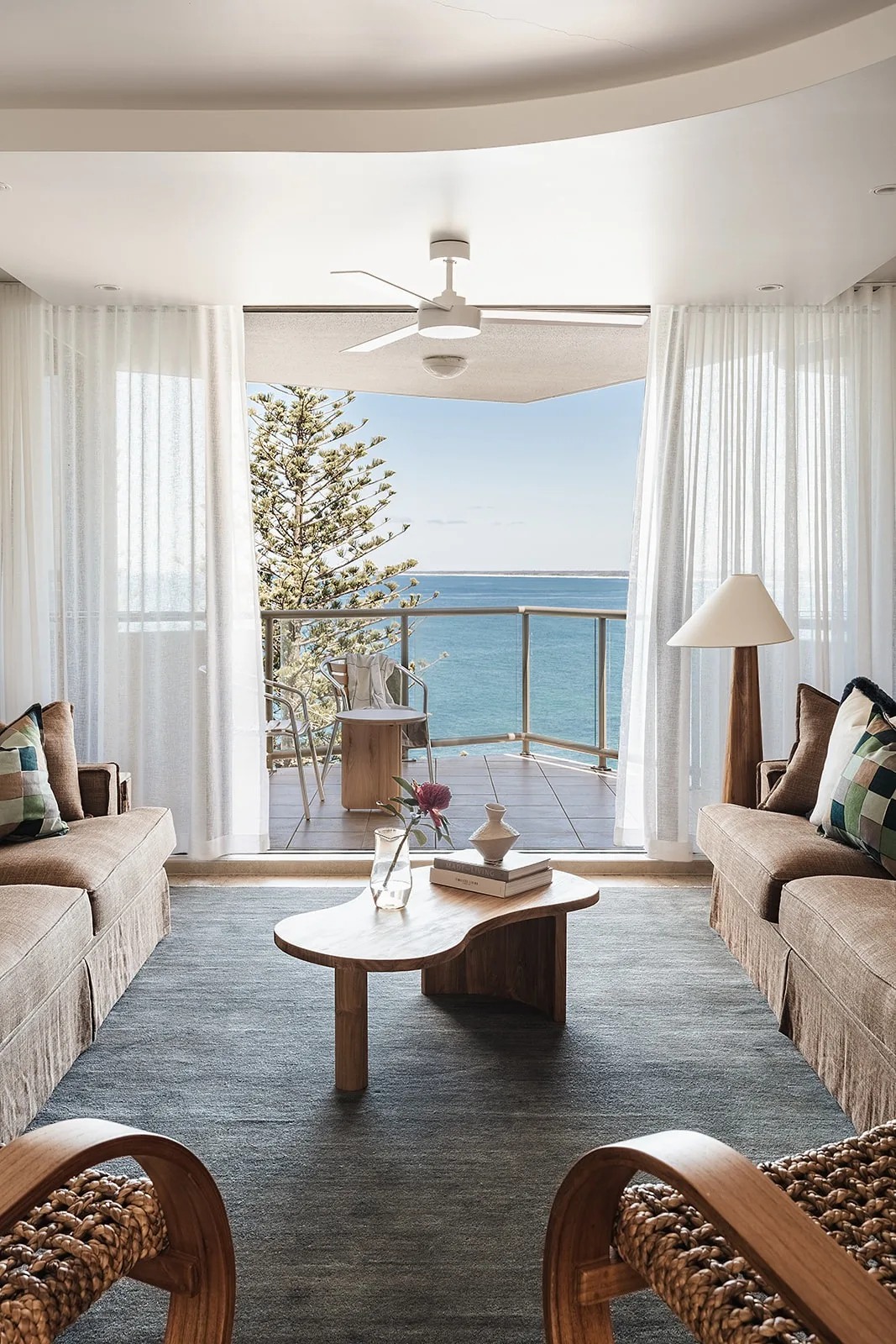 This 1970s apartment on the Sunshine Coast is a bolt hole for its Brisbane owners. A recent makeover by CG Design Studio