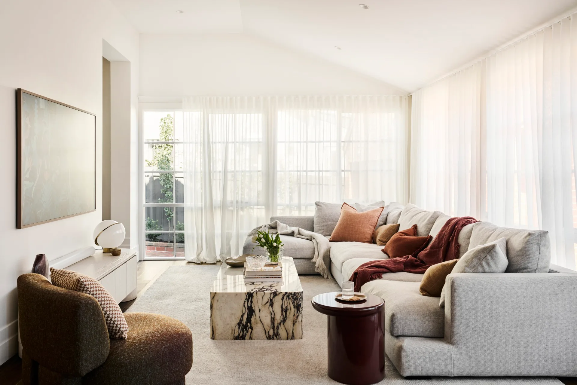 Melbourne heritage home Studio Jung living