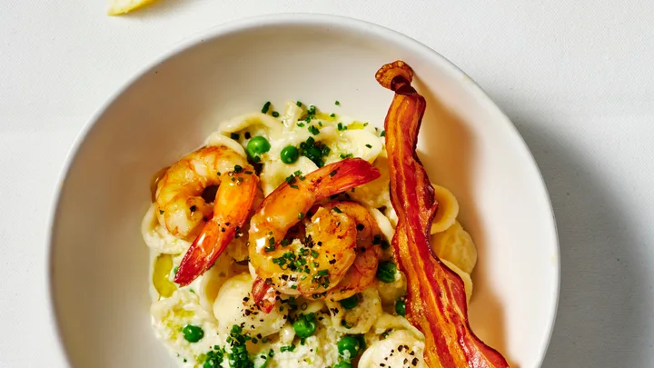 Orecchiette with pea, pancetta and prawn