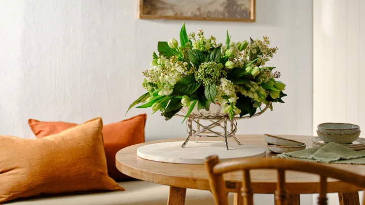 5 simple hacks to make flowers look more expensive
