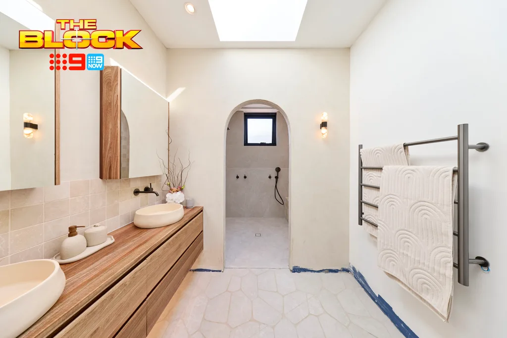 The Block 2026 Lisa and Rosco Main Ensuite (6)