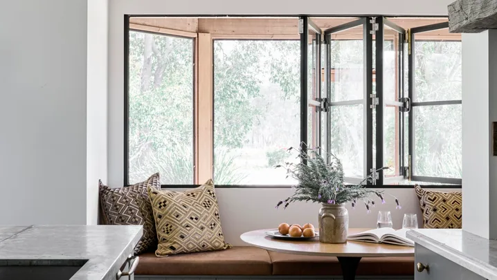 9 popular types of windows explained (plus glazing and frames)