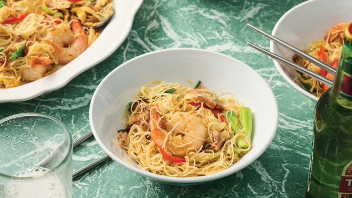 Stuck for dinner ideas? This Singapore noodles dish is the answer