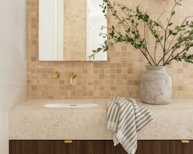 How to choose the perfect bathroom tile design