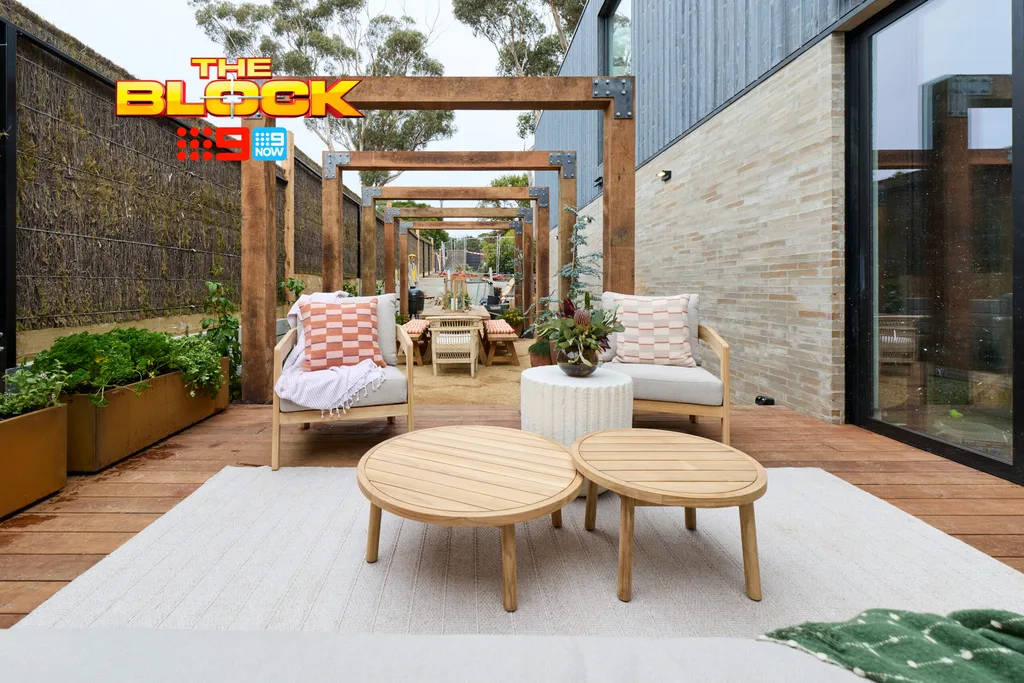 Adam and Jolene's courtyard
