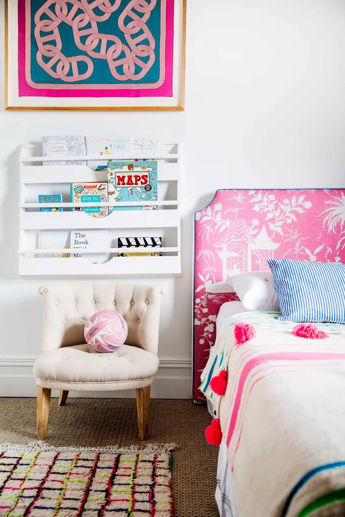 Kid's bedroom
