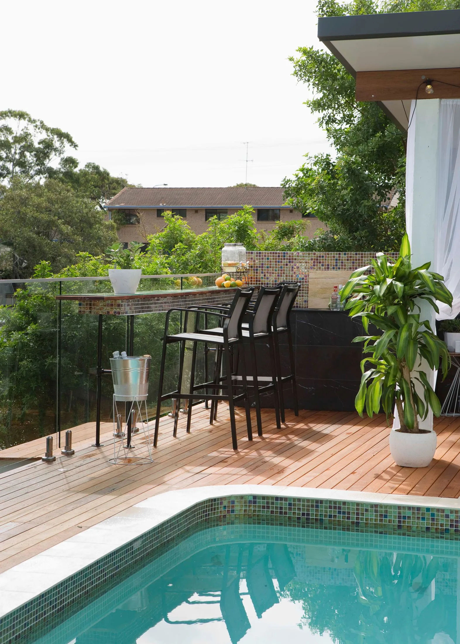 cocktail bar gold coast renovate house rules