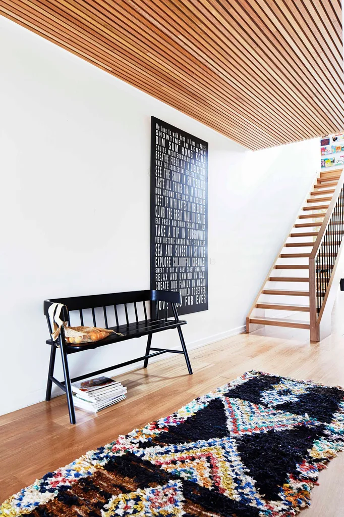 Entrance area custom scroll