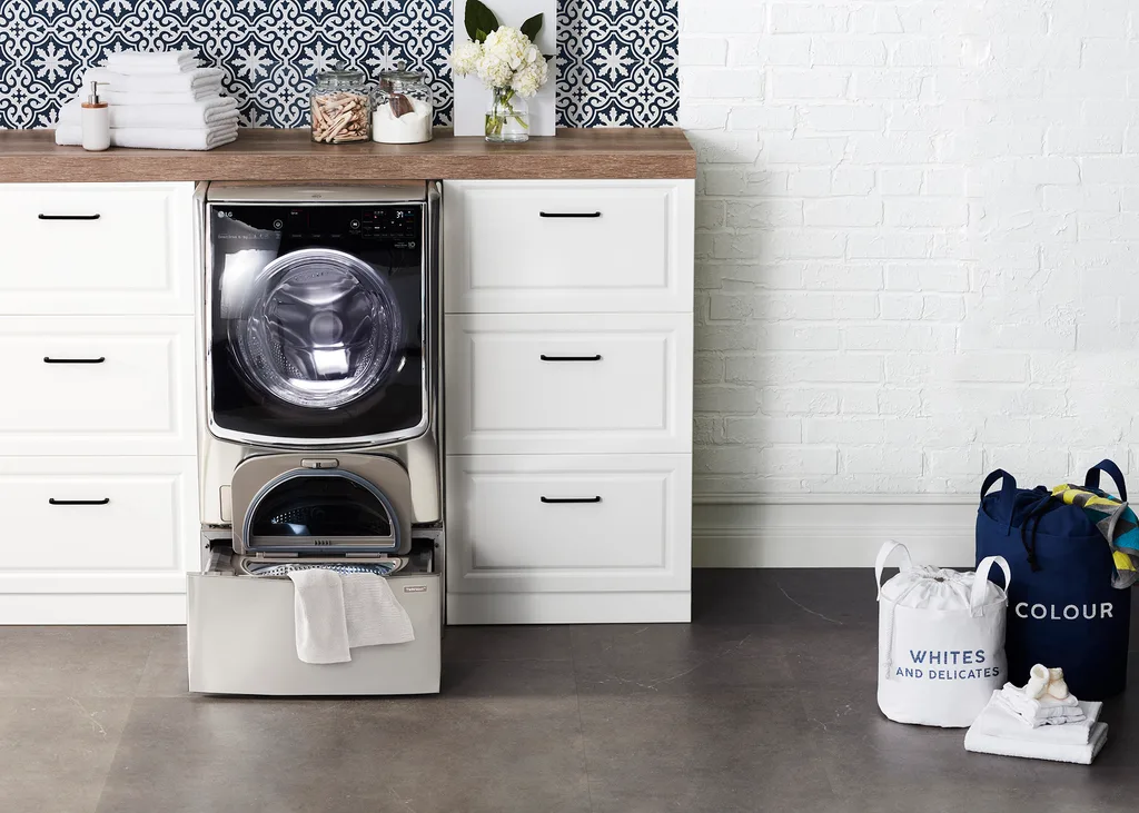 LG 16KG washing machine/9KG dryer combo
