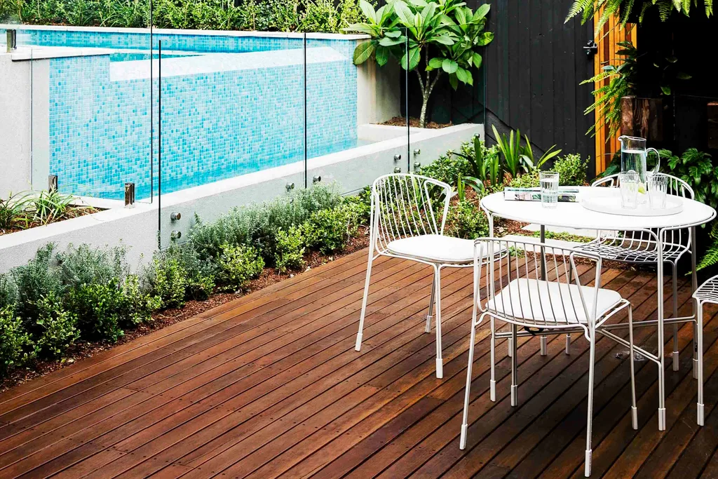 outdoor deck with white wire table setting
