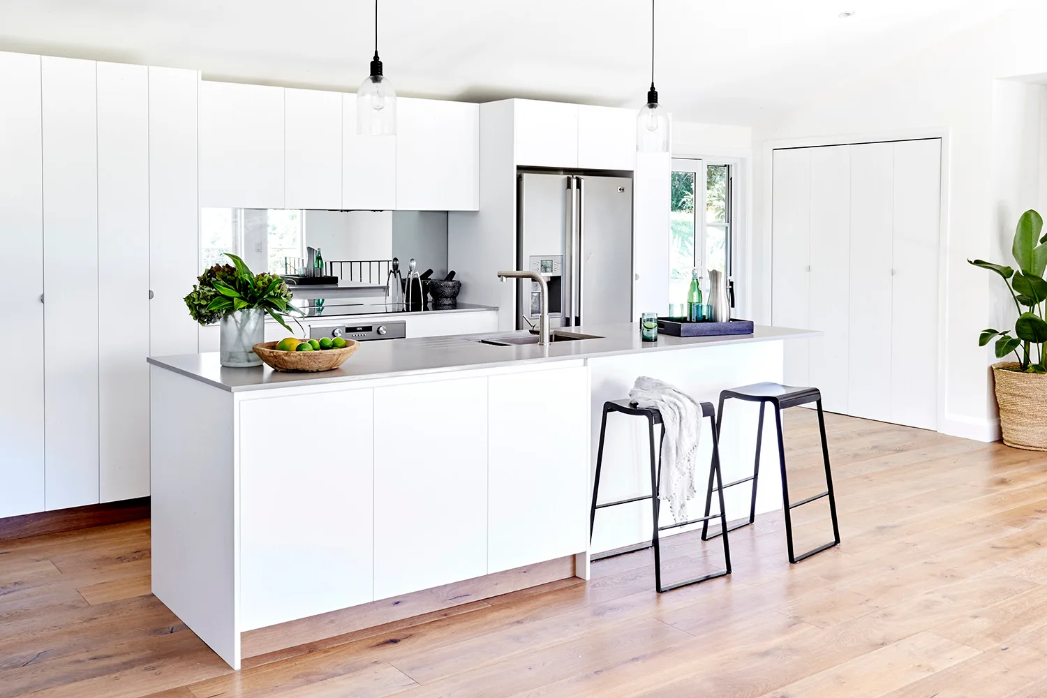 Wallet-friendly ways to give your kitchen-diner a spring refresh