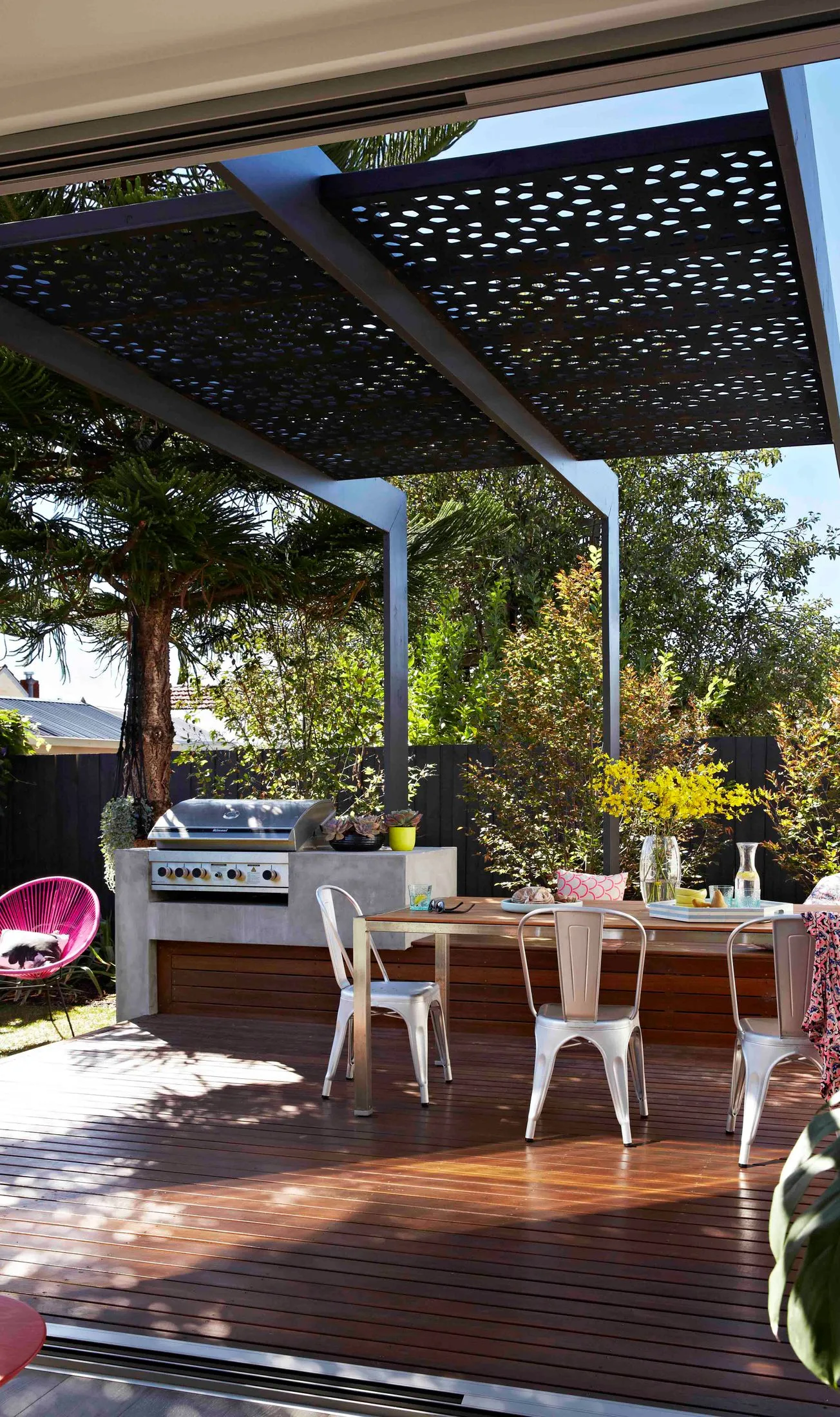Outdoor entertaining space