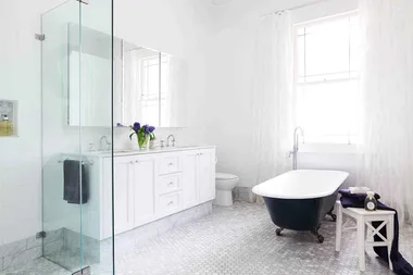 A classic Hamptons-inspired bathroom