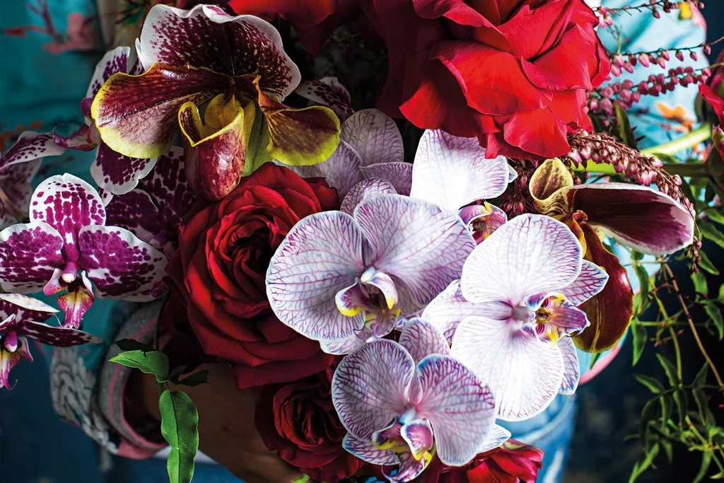 Floral bounty | Home Beautiful Magazine Australia