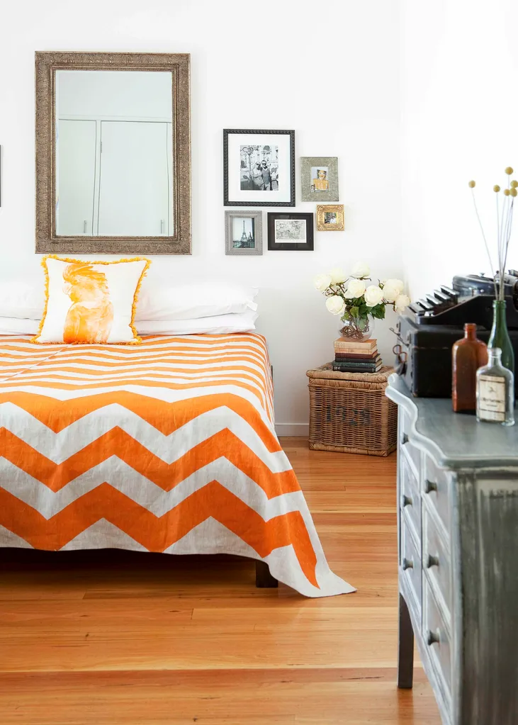 How to nail a salon hang | Home Beautiful Magazine Australia