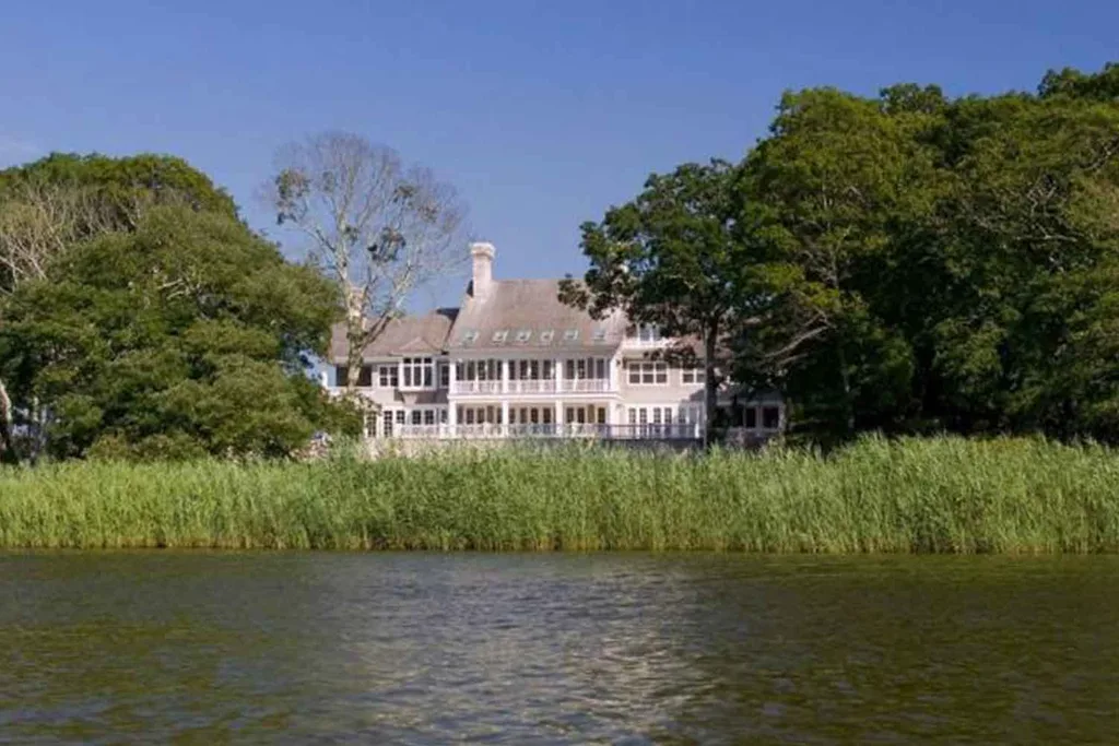 Beyonce and Jay-Z's Hamptons house