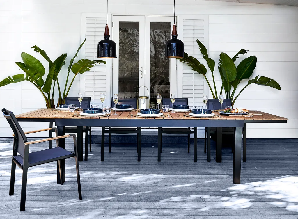Avalon Outdoor Table