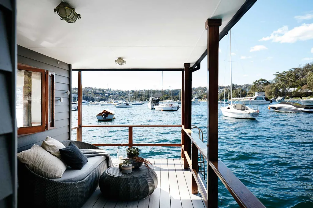Houseboat on Sydney Harbour | Home Beautiful Magazine Australia