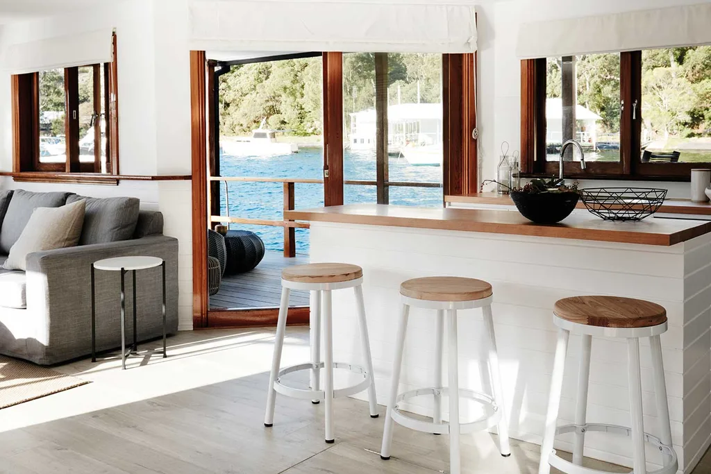 Houseboat on Sydney Harbour | Home Beautiful Magazine Australia