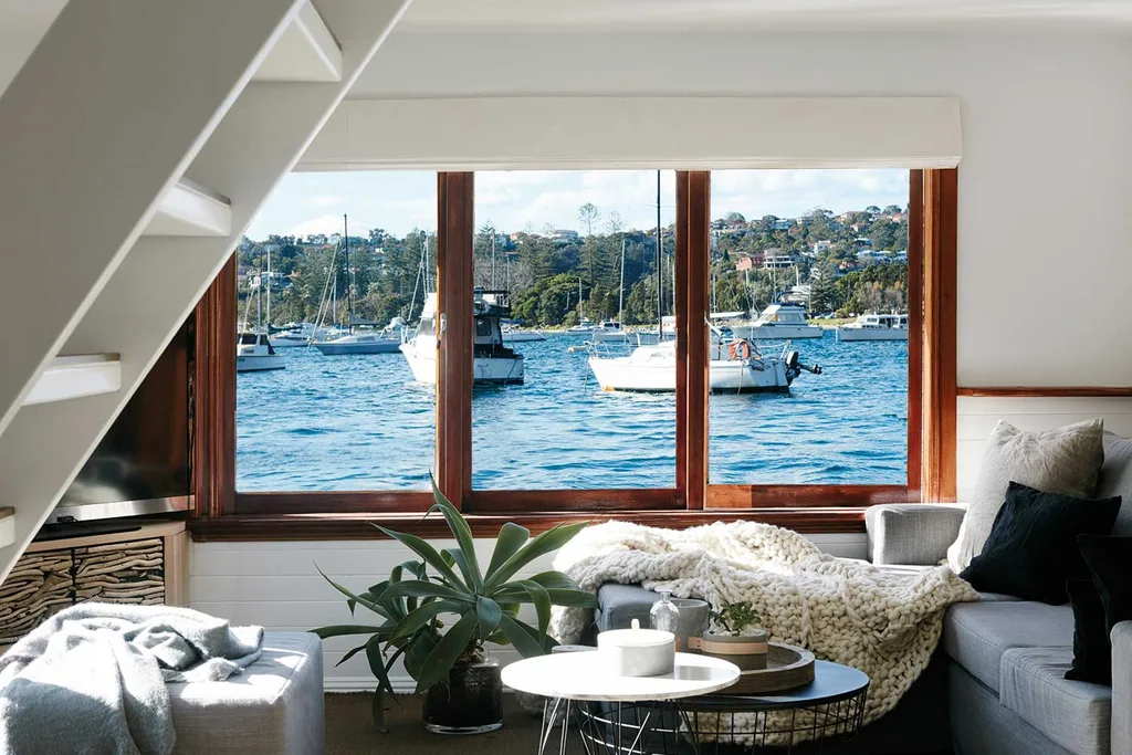 Houseboat on Sydney Harbour | Home Beautiful Magazine Australia
