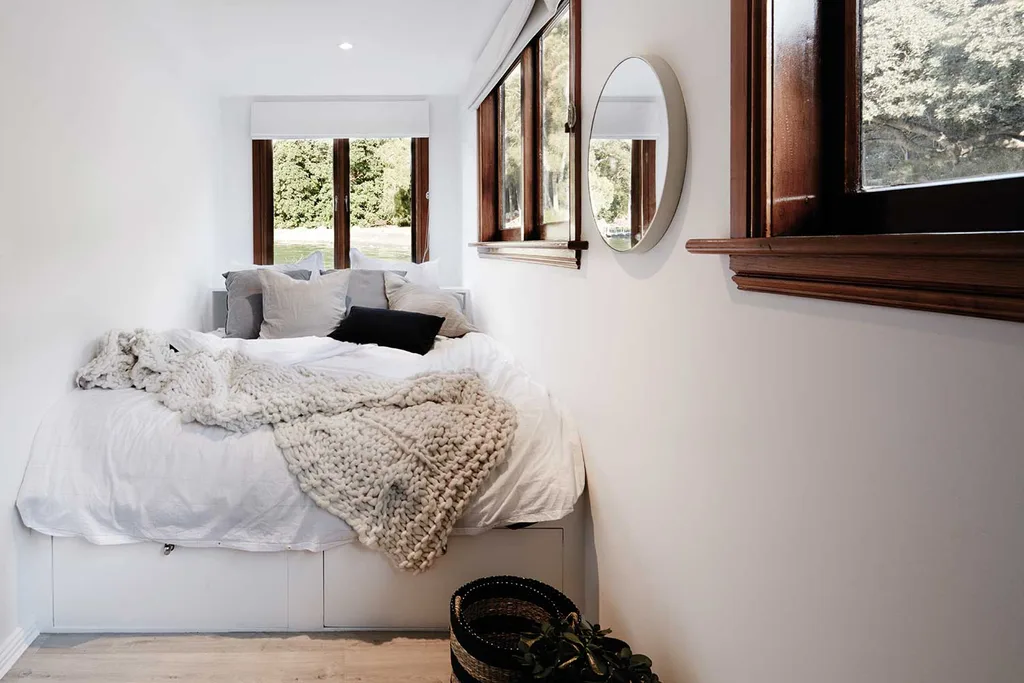 Houseboat on Sydney Harbour | Home Beautiful Magazine Australia
