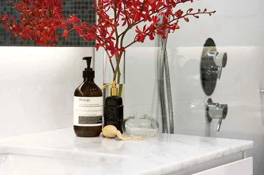 The dos and don’ts of cleaning your marble stone floors and benchtops