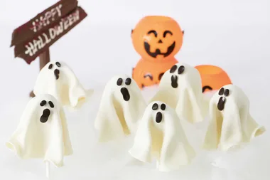 Ghost lollipops