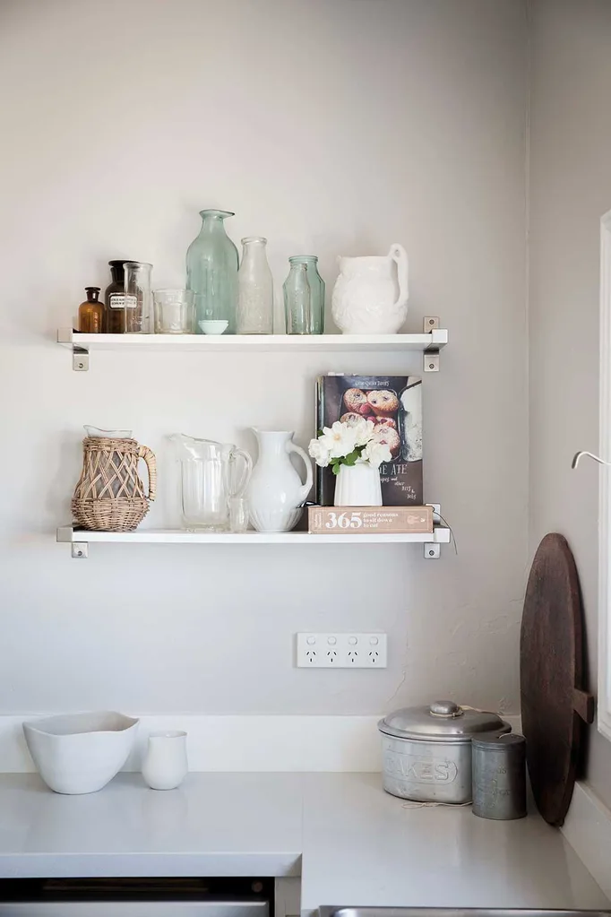 Chic country kitchen | Home Beautiful Magazine Australia