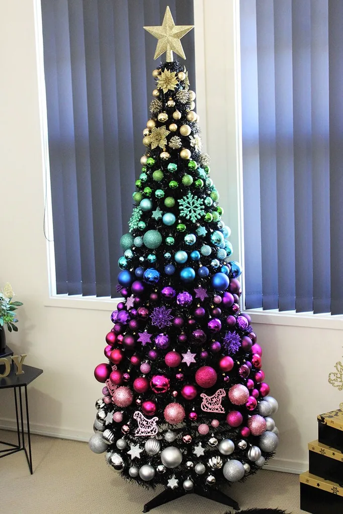 South Australian mum’s Christmas tree breaks the internet