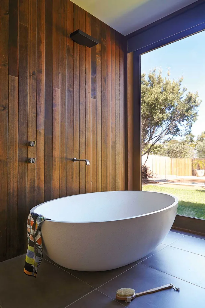 5 ways a freestanding tub can transform your bathroom | Home Beautiful Magazine Australia