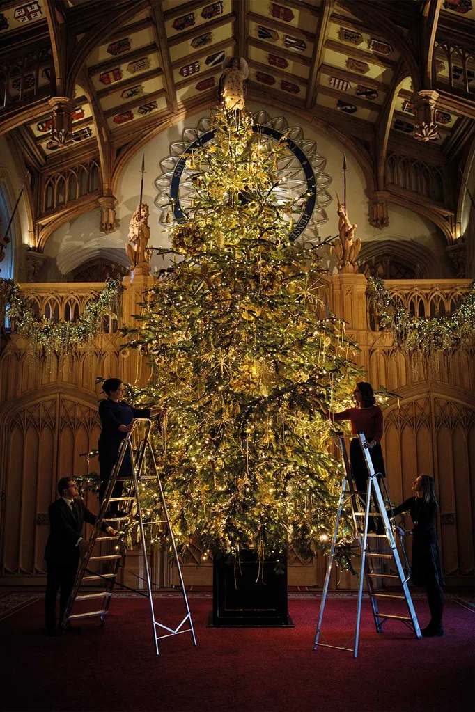 The Queen celebrates Christmas with golden decorations at Windsor Castle | Home Beautiful Magazine Australia